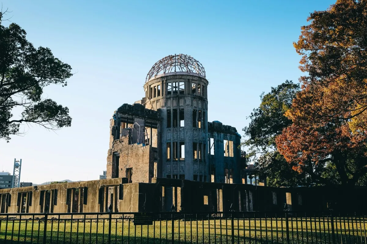 Genbaku-koepel (Atoombomkoepel) in het Vredespark van Hiroshima